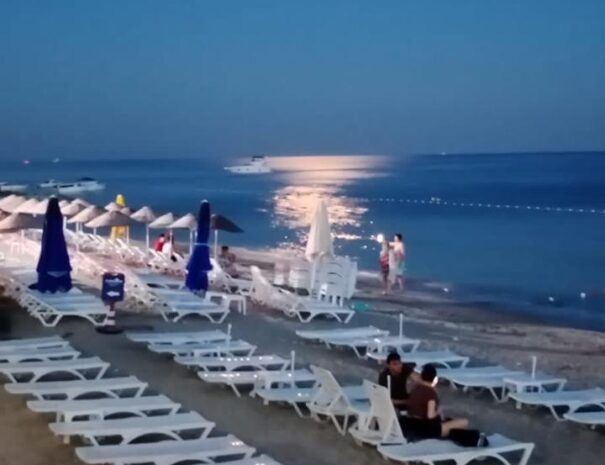 divine-beach-resort-kumburgaz-plaj-00007